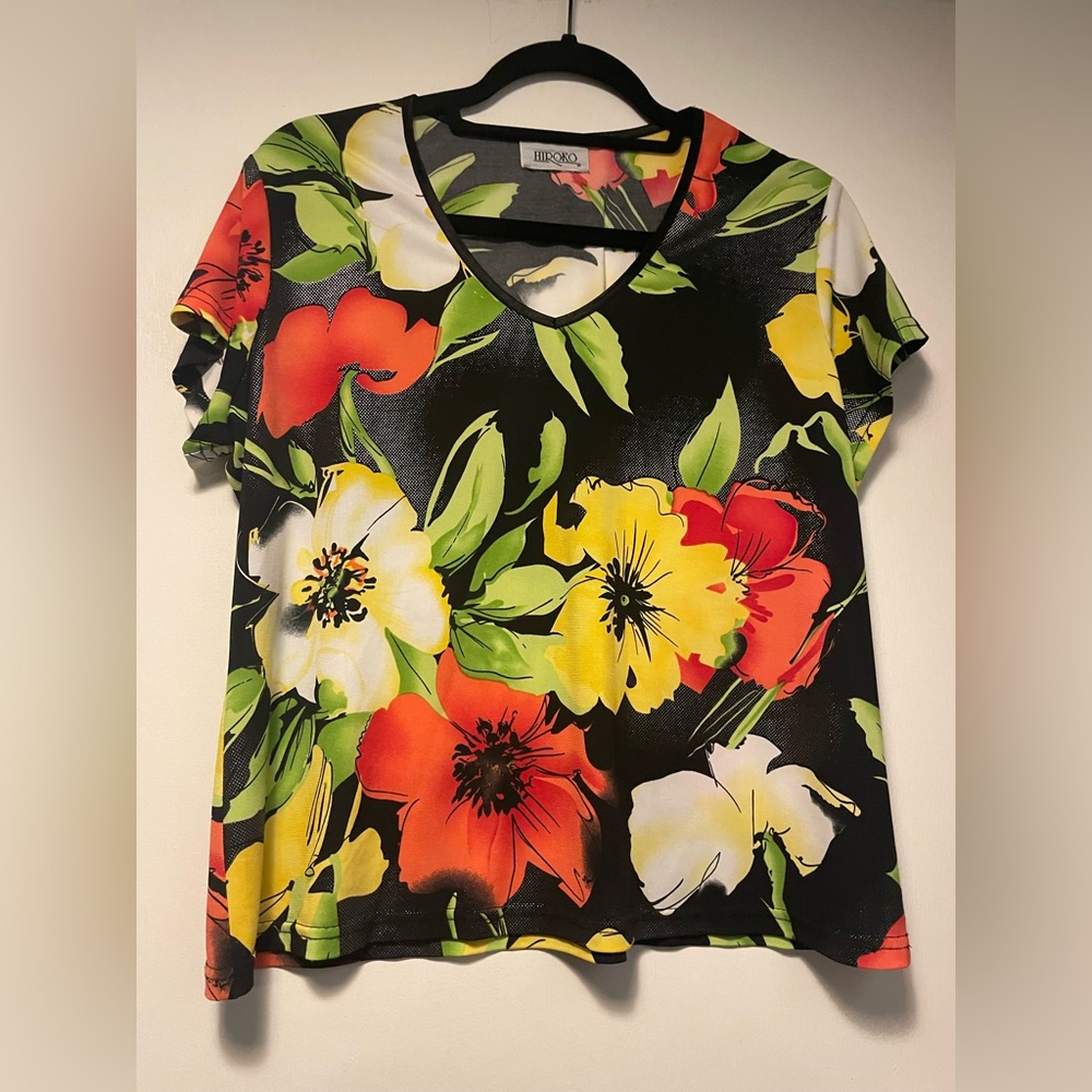 Hiroko Floral Beachy Hawaiian Shirt Flowers Short Sleeve